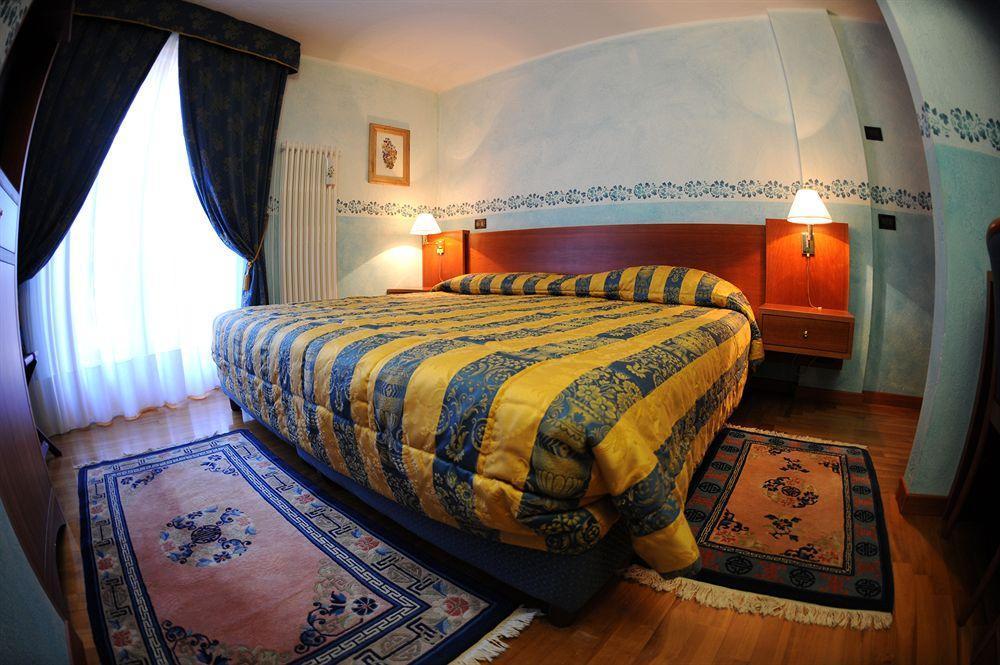 Hotel Le Bouquet - Adults Only Cogne Exterior foto