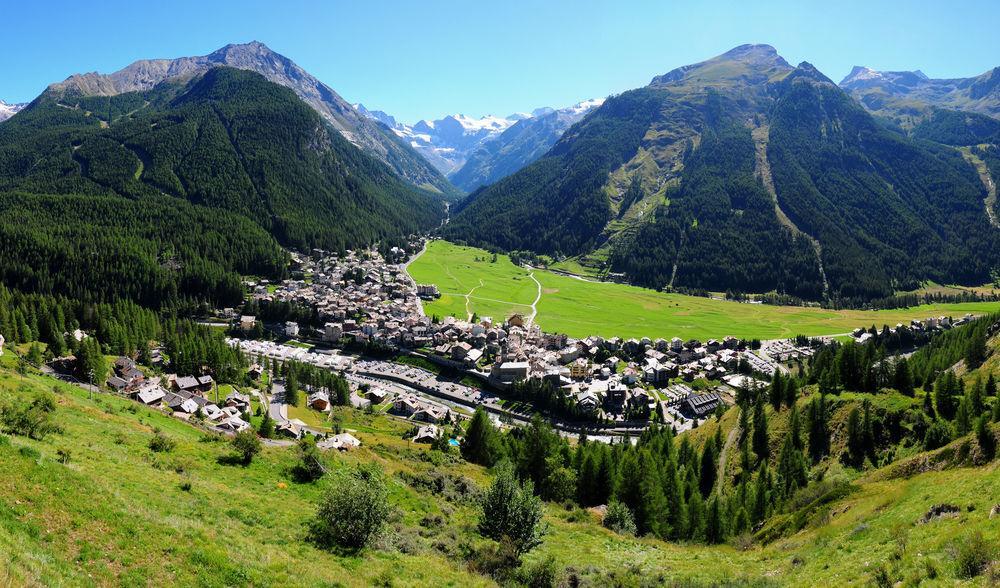 Hotel Le Bouquet - Adults Only Cogne Exterior foto